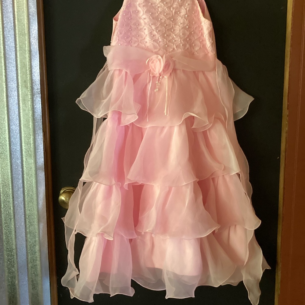 Girls light pink dress size 9/10